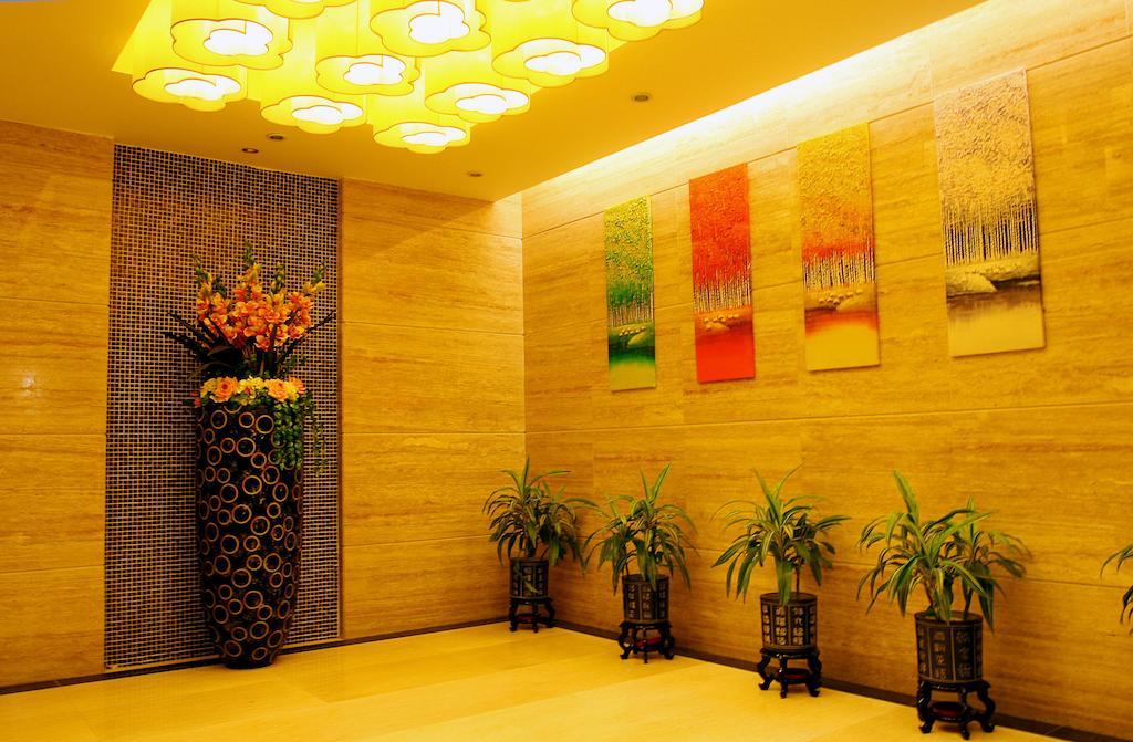 Shenzhen Luohu Railway Station Hotel - Commercial Building Eksteriør bilde